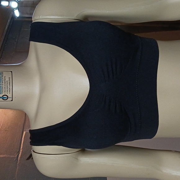 NWOT 3pk/3 colors Stretchy, lightly padded Bralettes Sz M - Picture 2 of 16